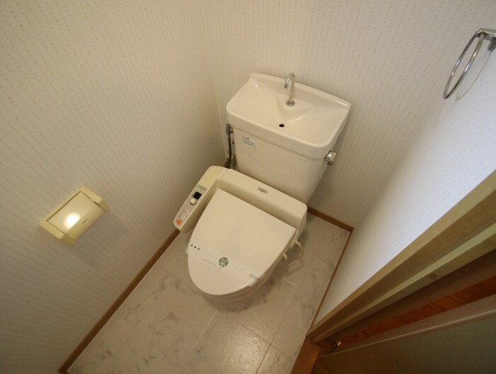 レグルス空港南の物件内観写真