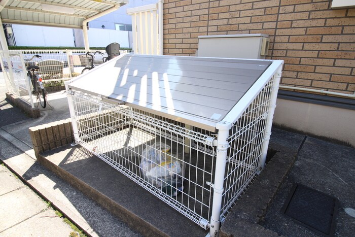 フルハウス清水の物件外観写真