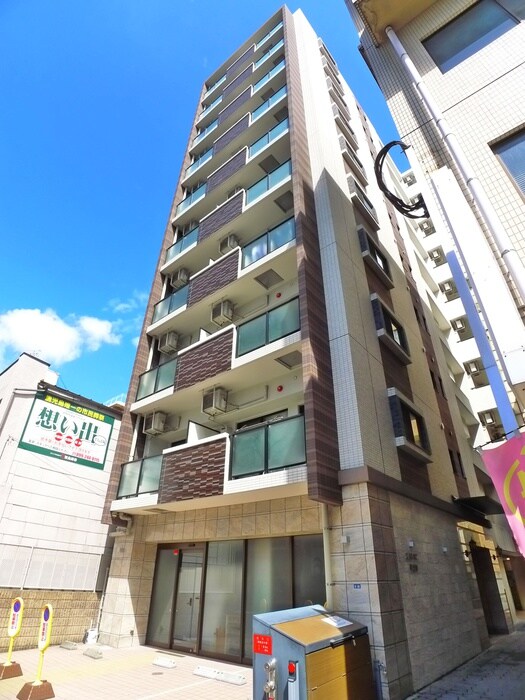 エルシオン平之町の物件外観写真