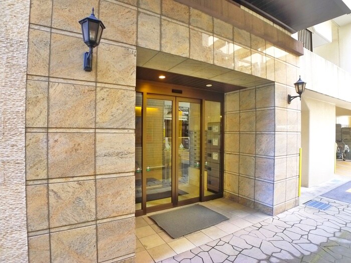 エルシオン平之町の物件外観写真