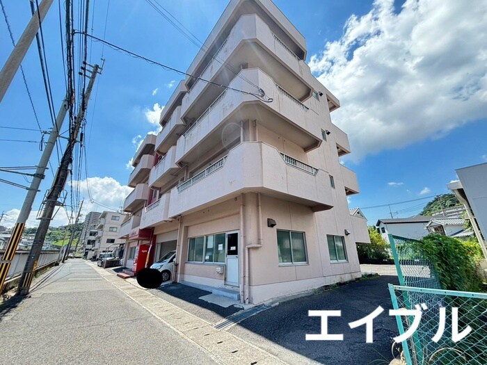 松山ビルの物件外観写真