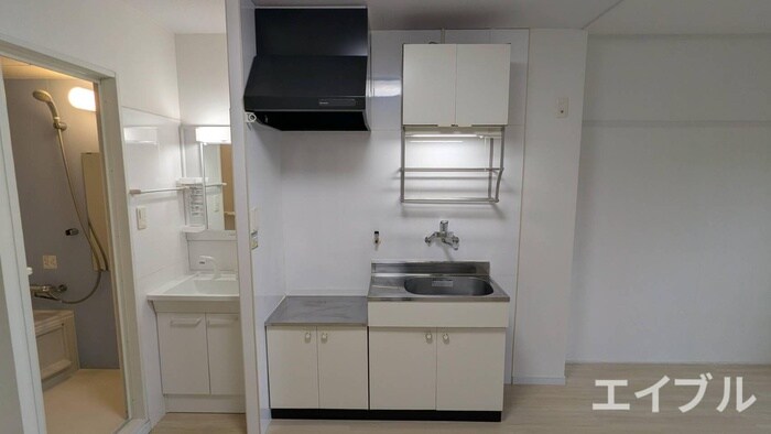 松山ビルの物件内観写真