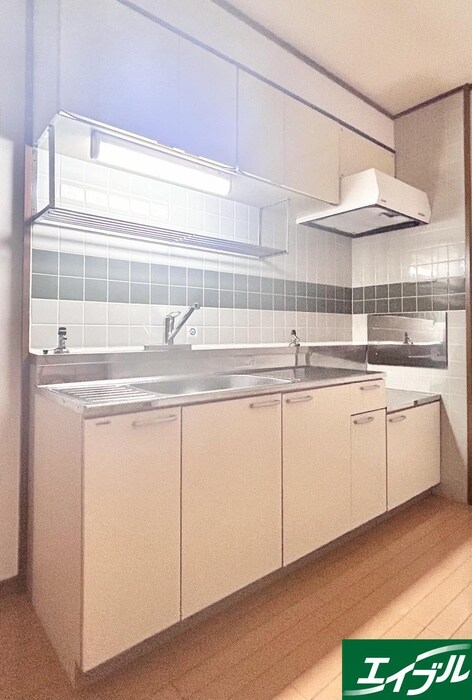 パ－クハイツ８８の物件内観写真