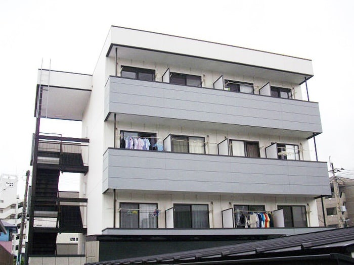 アレックスワン熊本の物件外観写真