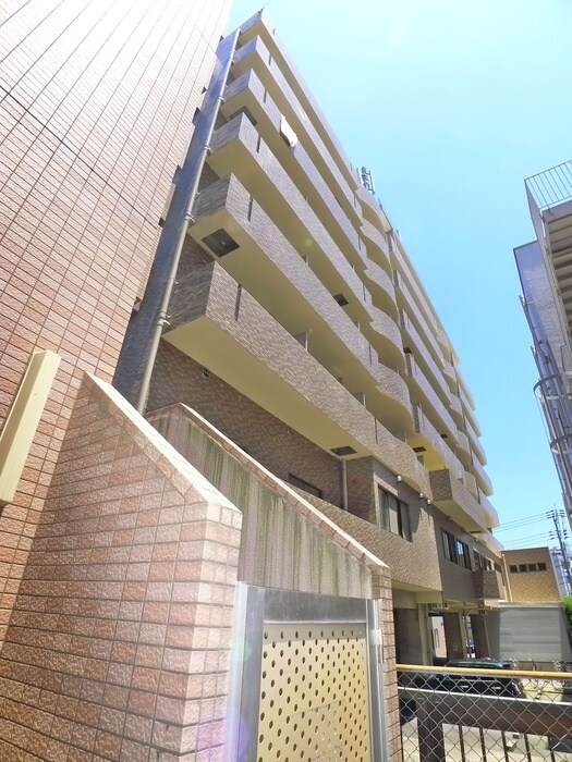 コスモ郡元の物件外観写真