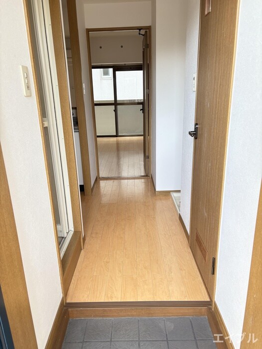 コスモ郡元の物件内観写真