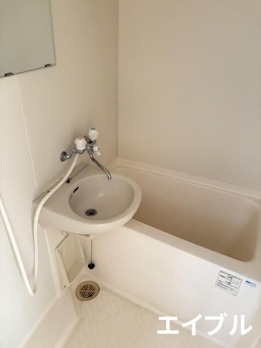 エスポアールエデンの物件内観写真