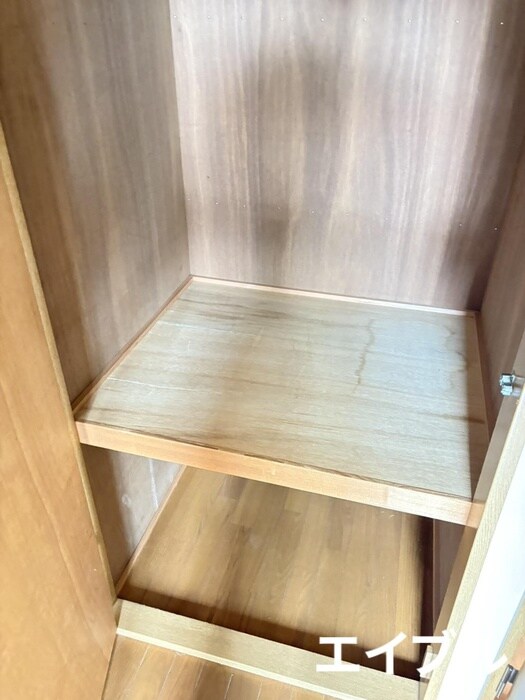 エスポアールエデンの物件内観写真