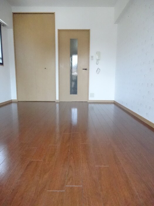 フリーデンス南天神の物件内観写真