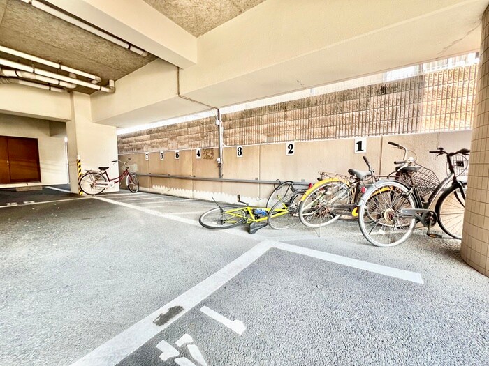 ガーデンパレス八尋の物件外観写真