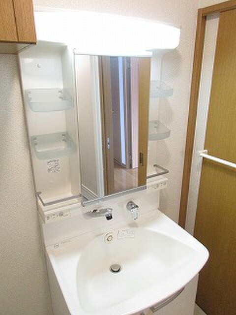 ガーデンパレス八尋の物件内観写真