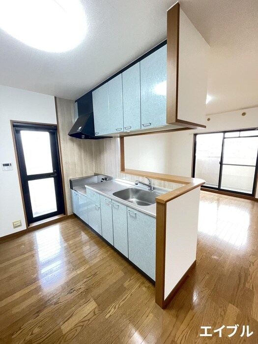 ルミエ－ル合川の物件内観写真