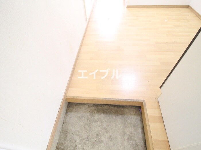 レピュートジュンの物件内観写真