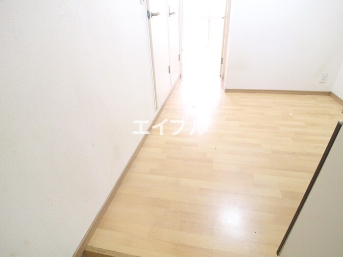 レピュートジュンの物件内観写真