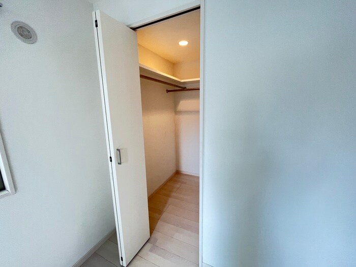 メゾン エパヌイの物件内観写真