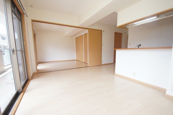 レジデンス ソレイユの物件内観写真