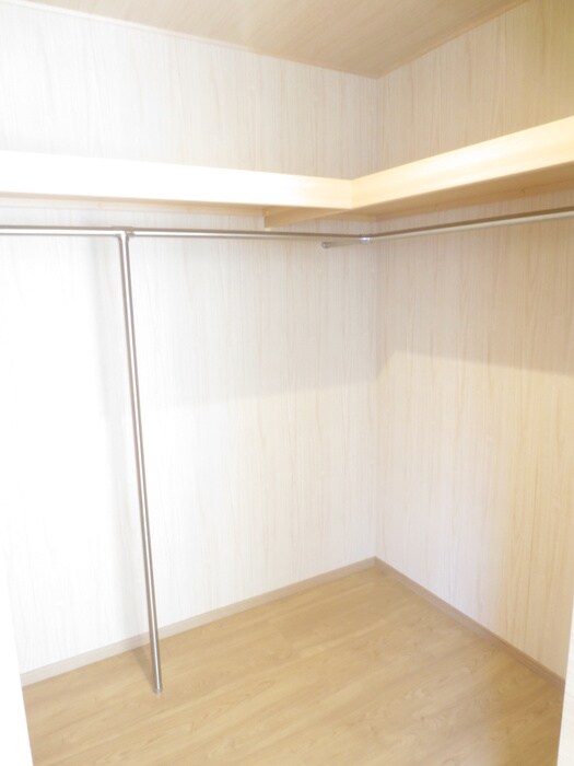 メープルハウスの物件内観写真