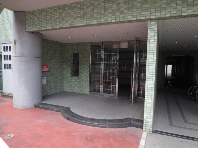 グリュ－ネンハイムの物件外観写真