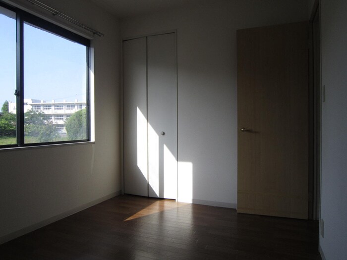 ディアス本城 B棟の物件内観写真