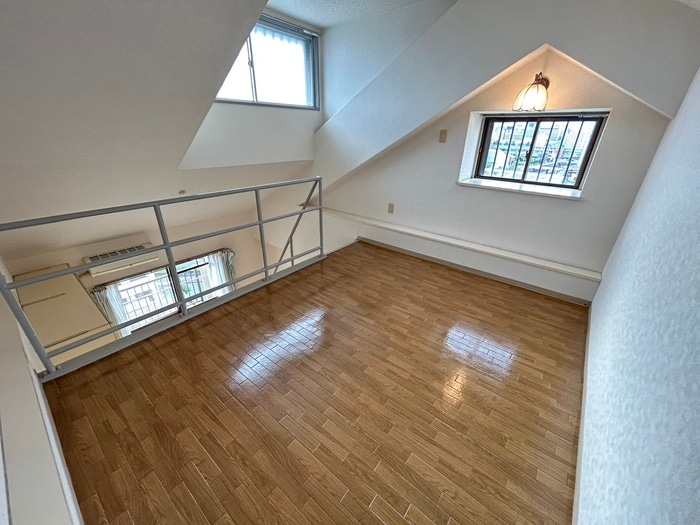 オリエンタル三萩野公園の物件内観写真