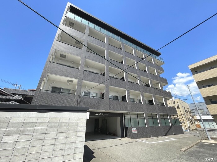 グランドスクエアⅡの物件外観写真