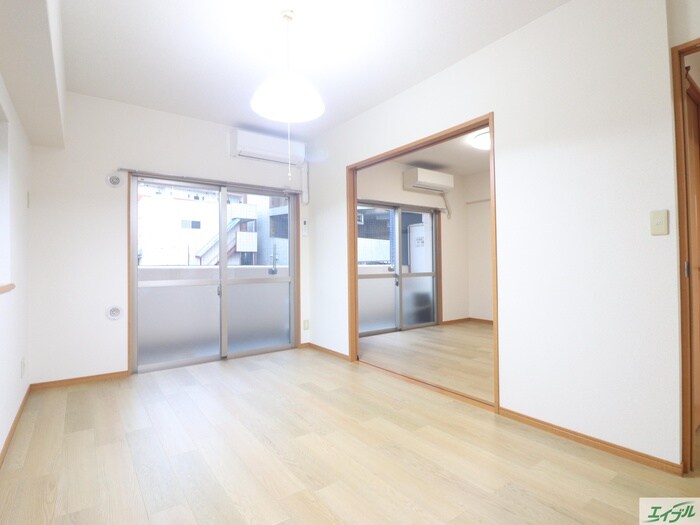 レヴァンテ東郷駅前の物件内観写真