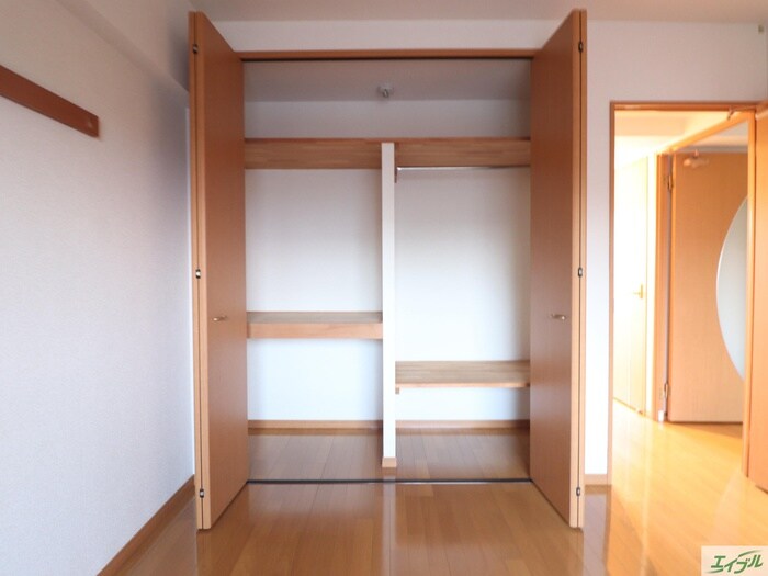 レヴァンテ東郷駅前の物件内観写真