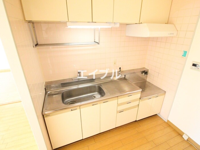 本多ハイツ長門石の物件内観写真