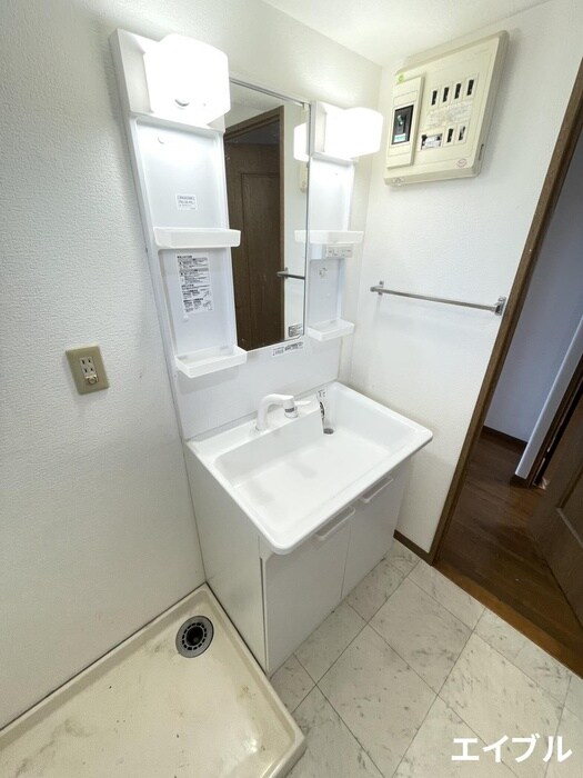 本多ハイツ長門石の物件内観写真