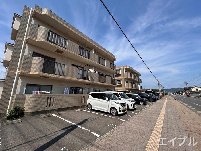 ツインポ－トの物件外観写真