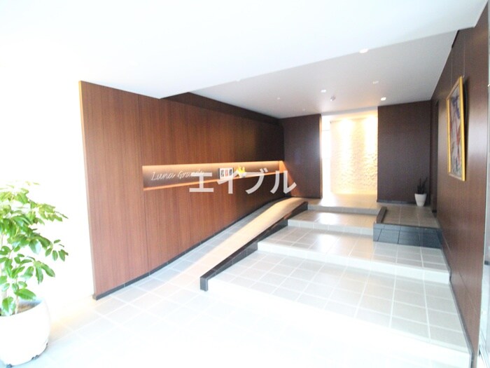 ルナ・グランデの物件外観写真