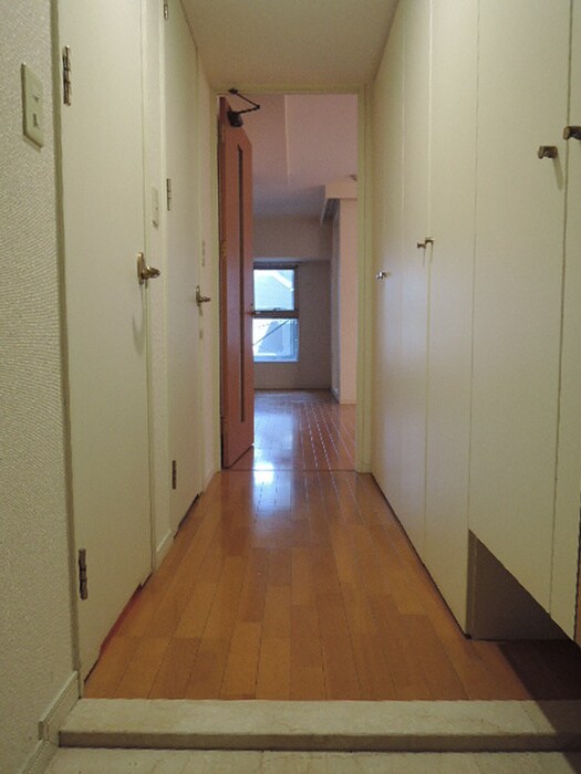 クレアセンターマーク606号室の物件内観写真