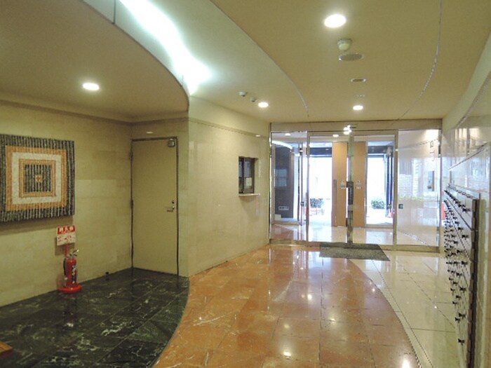 クレアセンターマーク606号室の物件外観写真