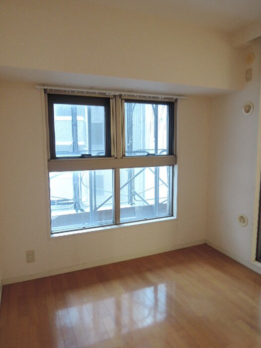 クレアセンターマーク606号室の物件内観写真