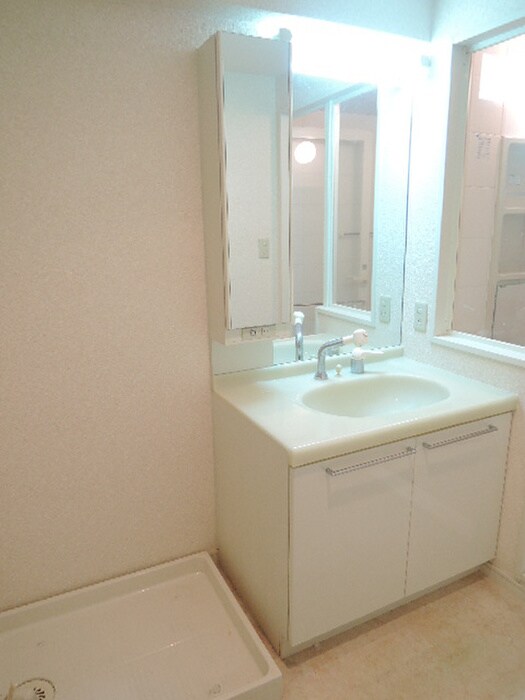 クレアセンターマーク606号室の物件内観写真