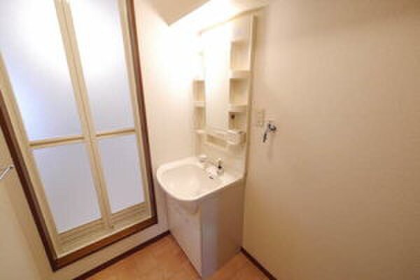 パストラル則松Ａ棟の物件内観写真