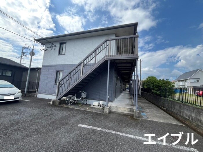 モナリエＩ′ＬＬの物件外観写真