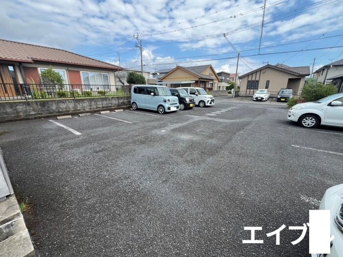 モナリエＩ′ＬＬの物件外観写真