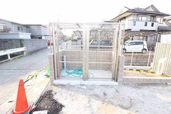 リブフラット横代の物件外観写真