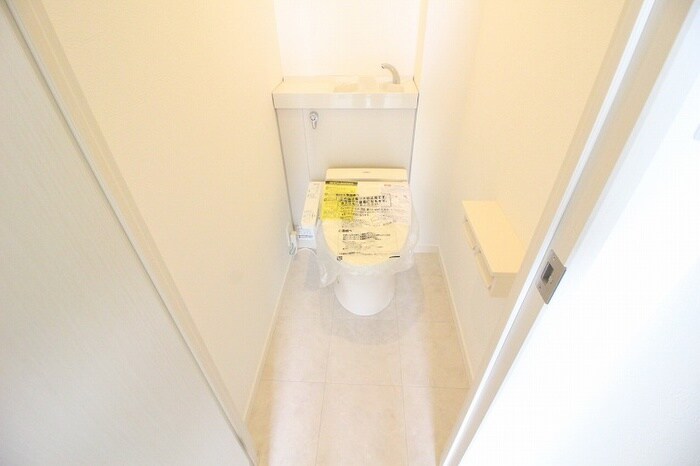 リブフラット横代の物件内観写真