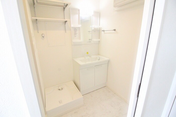 リブフラット横代の物件内観写真