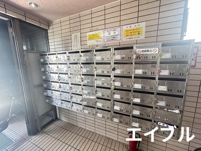 ロイヤルシティー新上橋の物件外観写真