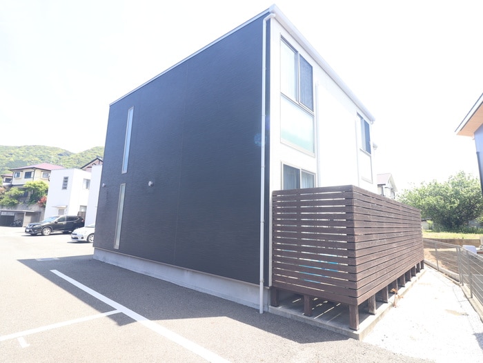 リリンクスの物件外観写真