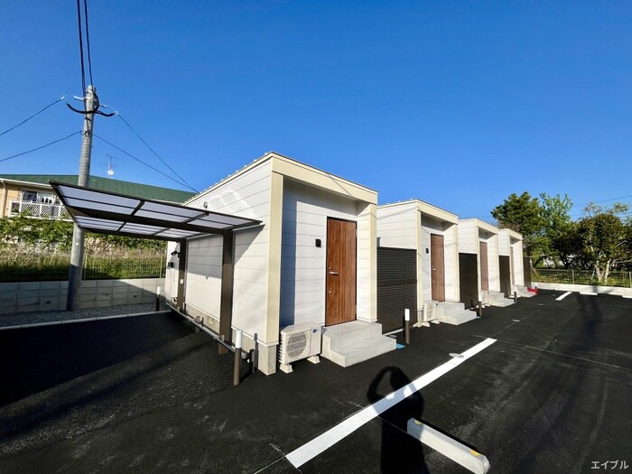 ｱｹﾞﾙ宮司浜の物件外観写真