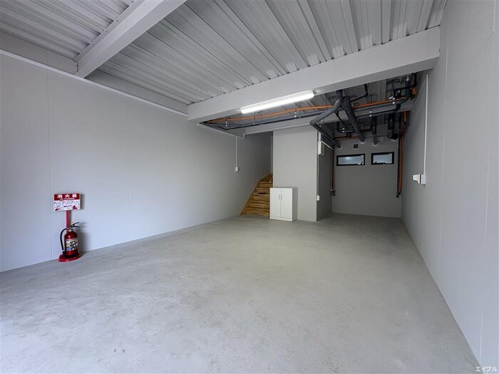 ガレージハウス青葉の物件内観写真