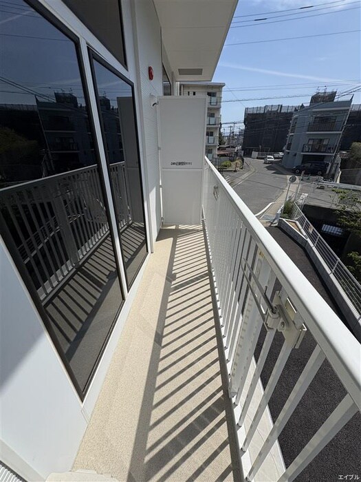 ガレージハウス青葉の物件内観写真