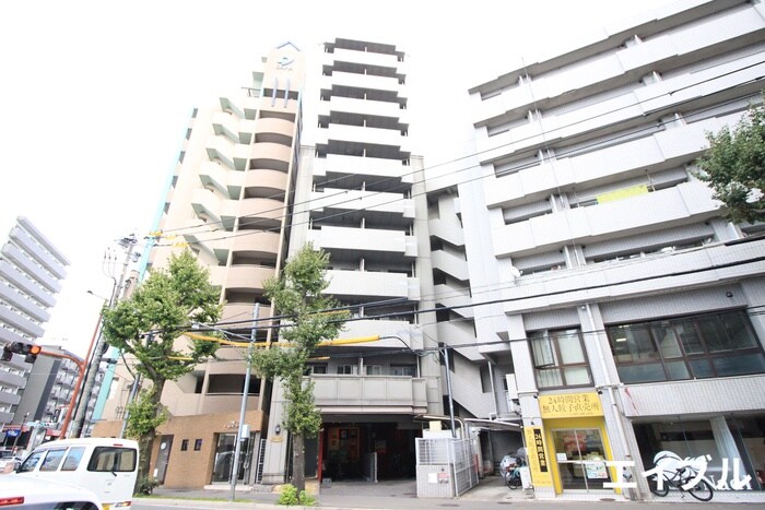 エミリエ博多の物件外観写真