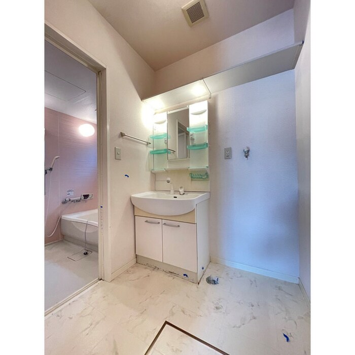 クラヴィエ赤坂Ａの物件内観写真