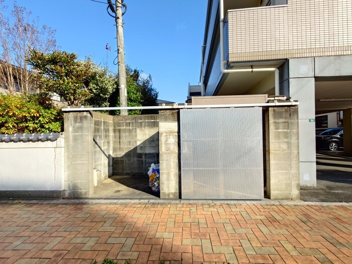 サンヴィオラ春日の物件外観写真