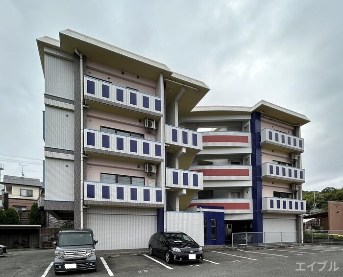 第６元木ビルの物件外観写真